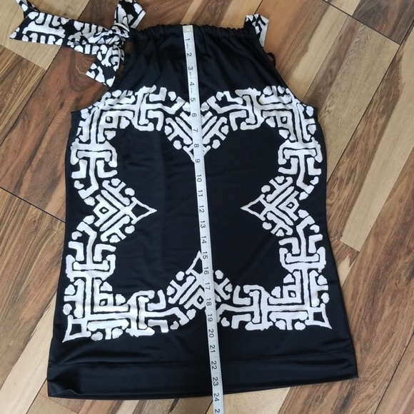 WHBM halter tie top - Picture 5 of 8